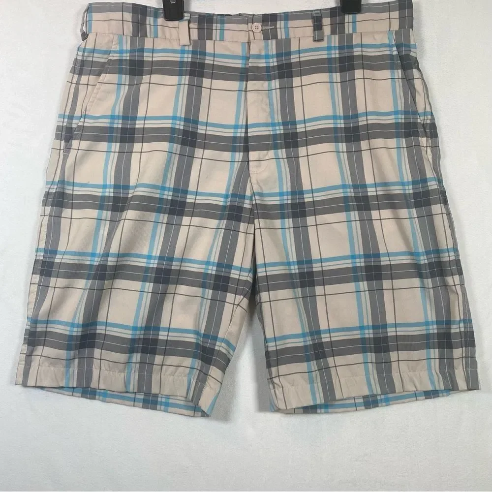 Snake Eyes Dry 18 Plaid Shorts Size 38
